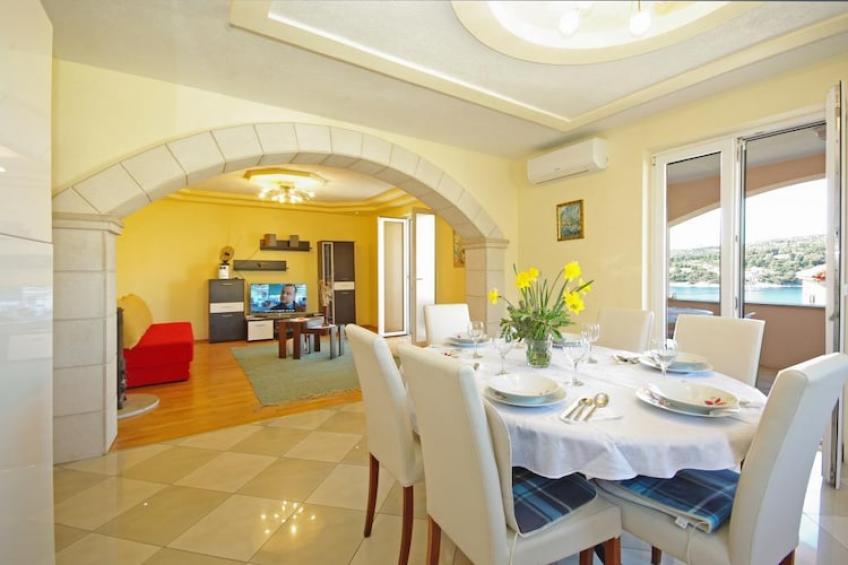 Apartments Villa Rose - Two-Bedroom Apartment with Sea View Terrace