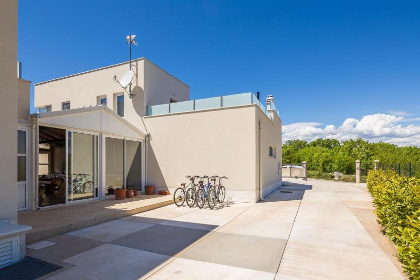 in Dugopolje mit Beheiztem Pool - foto 27