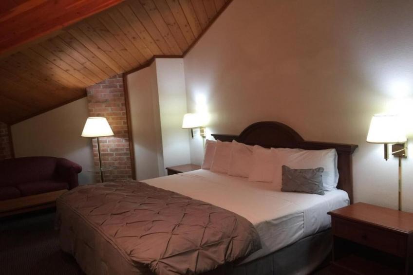 King Bed Non-Smoking - foto 17