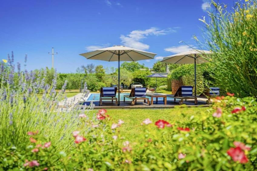 Poolside Grand Retreat Villa - foto 17