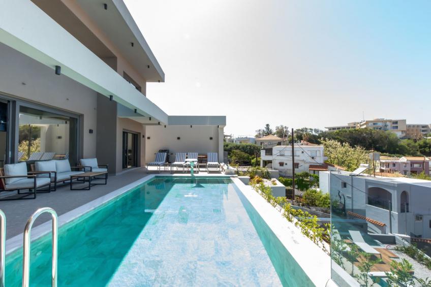 Villa Solis -100m zum Meer und ''Free'' Beheizter Pool - foto 2