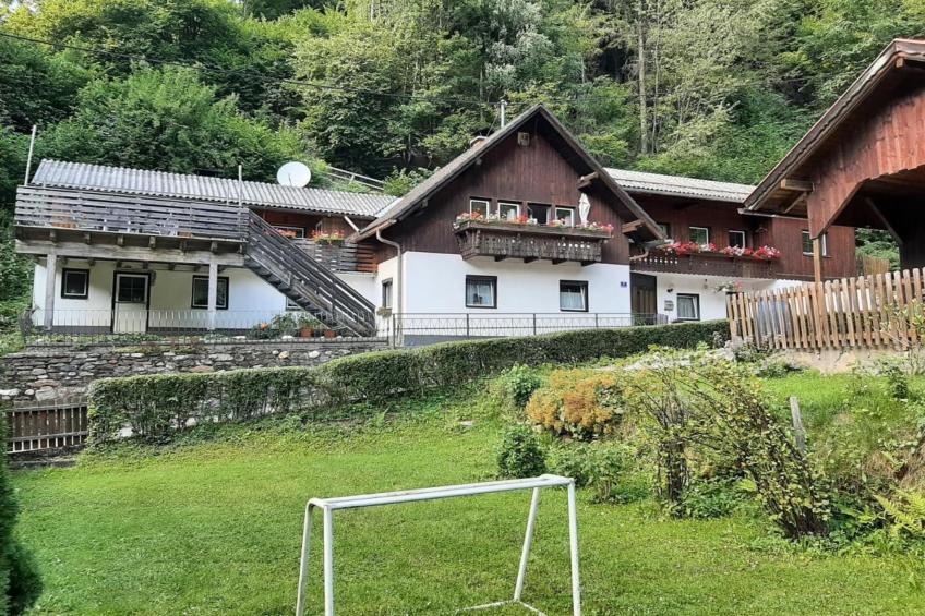 Haus Wasserfall XL