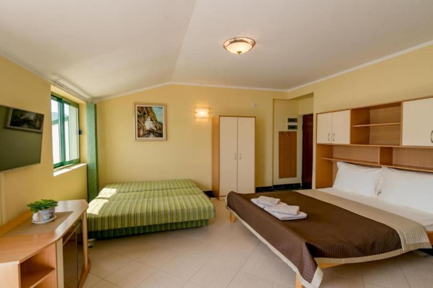 Amor Residence - Studio Apartment with Terrace and Sea View (4 ) - foto 22