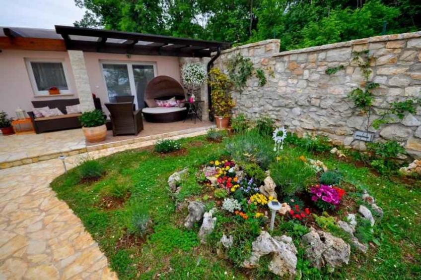 Bungalow mit Garten - BF-ZG49M - foto 7