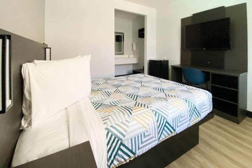 1 Queen Bed - foto 8