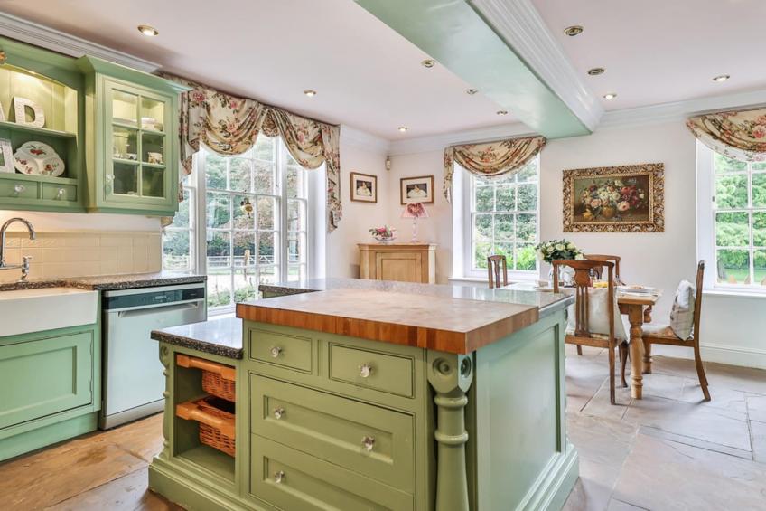 Walcot Hall - foto 18