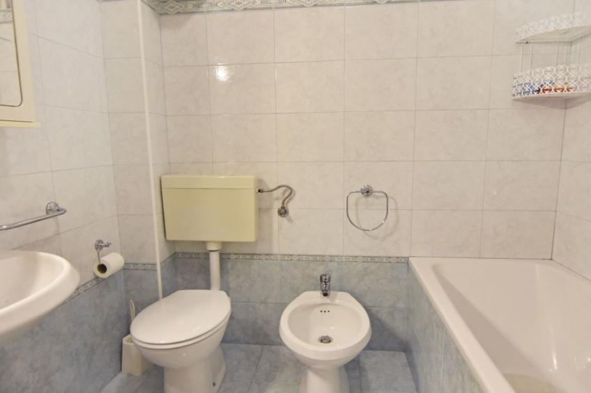 Apartment mit zwei Schlafzimmern in Strandnähe - foto 2