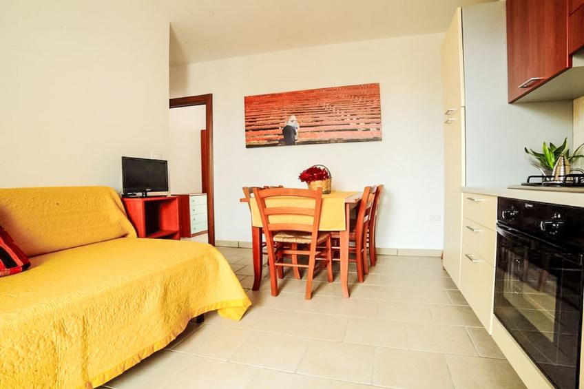 in Torre Mozza mit Terrasse - foto 3