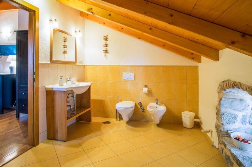 Villa mit Pool, Olivengarten und Meerblick - foto 28