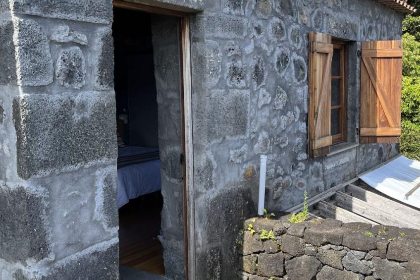 "Vinea Lava" mit Blick auf das Wasser - foto 65