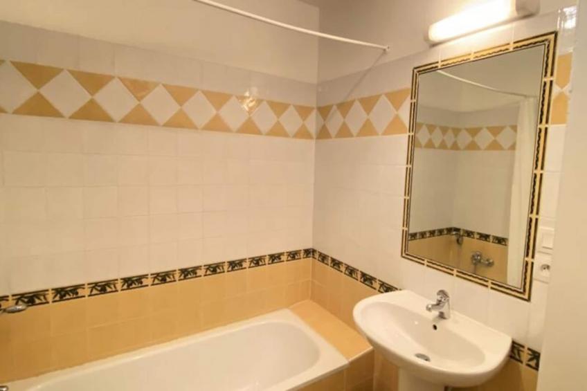 04b8 : Beau T3 Au Coeur Des Lavandes - Piscine - foto 16