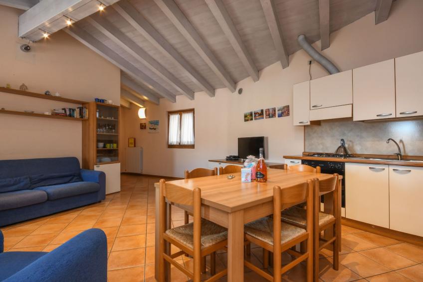 Wohnung mit Balkon, Garten und Seeblick - foto 5