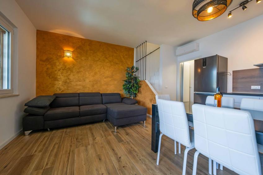 Privater Pool und herrlicher Seeblick - foto 31