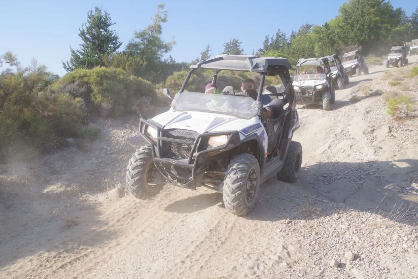 Haus in Kolympia mit Parkplatz und Bergblick - foto 22