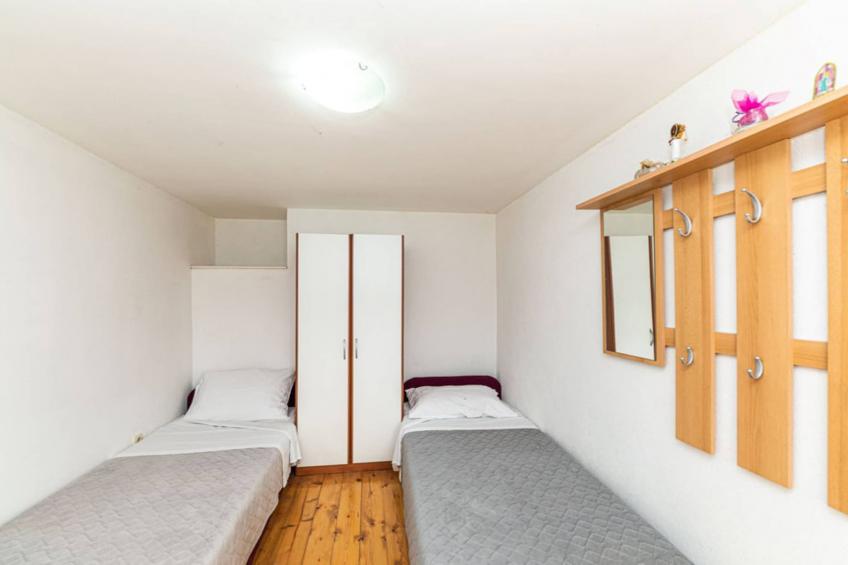 Countryside Idyllic Holiday Home with Pool - Three Bedroom Holiday Home with Pool - foto 7