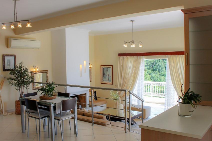 Wunderschöne Villa mit Panoramablick auf das Meer - foto 12