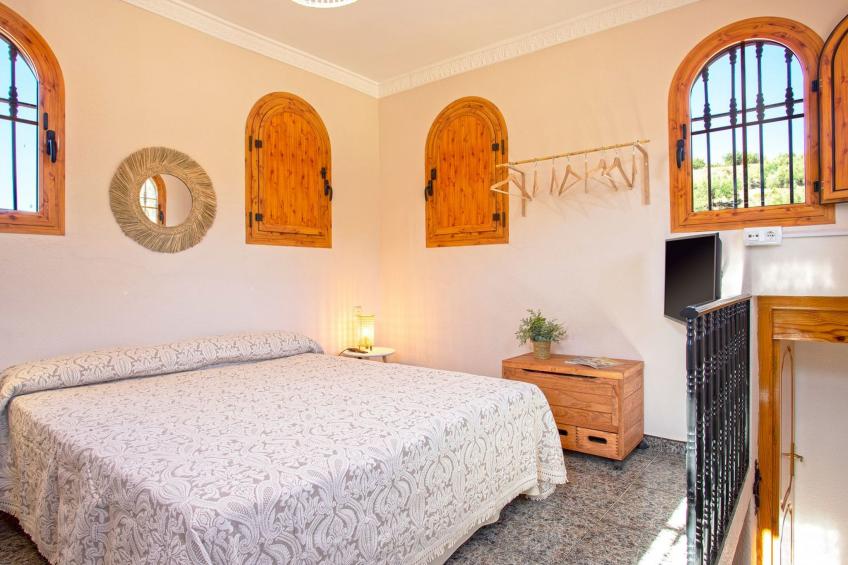 Familienhaus mit großzügigen Außenanlagen - foto 28