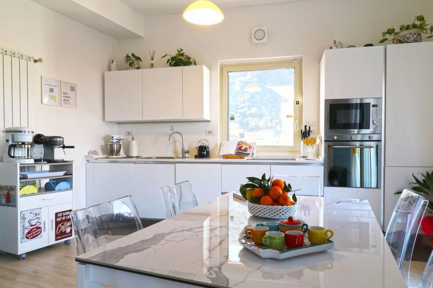 Familienwohnung mit Privatparkplatz - foto 7