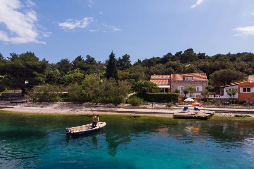 Seaside Studio - Studio Apartment with Private Beach and Sea View - foto 46