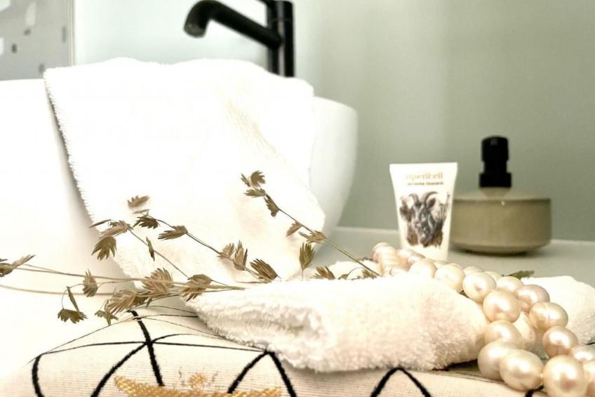 im Dorf Urnäsch - foto 13