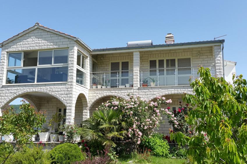 Anwesen "Villa Almas, Sauna, Fitnessraum, Multisport