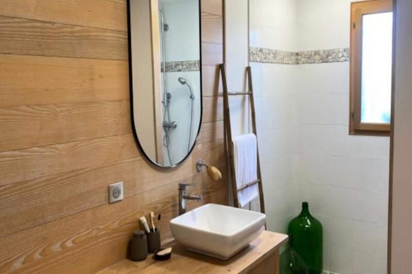 Belle Villa Avec Piscine Jacuzzi Et Vue Lac - foto 11