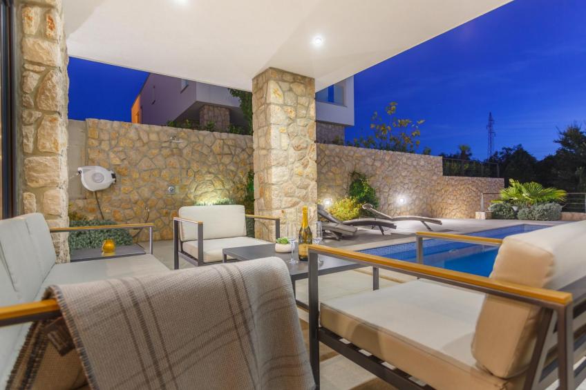 Villa "Maria" mit Garten, Grill und Terrasse - foto 15