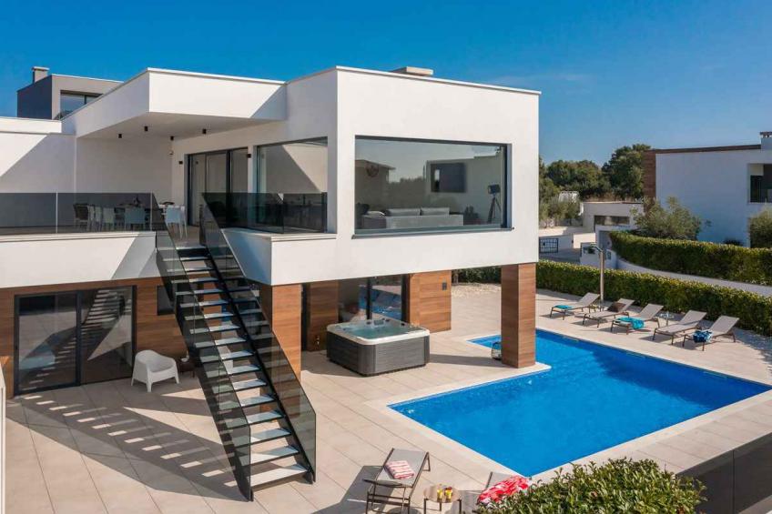 Villa mit Swimmingpool, Whirlpool und Sauna - BF-96KHV - foto 7
