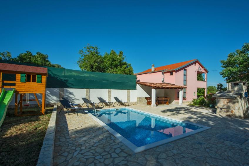 Haus in Grubine mit Außenpool - foto 35