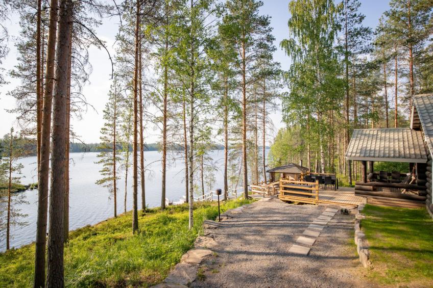 Kalliomökki (raudanniemi) - foto 2