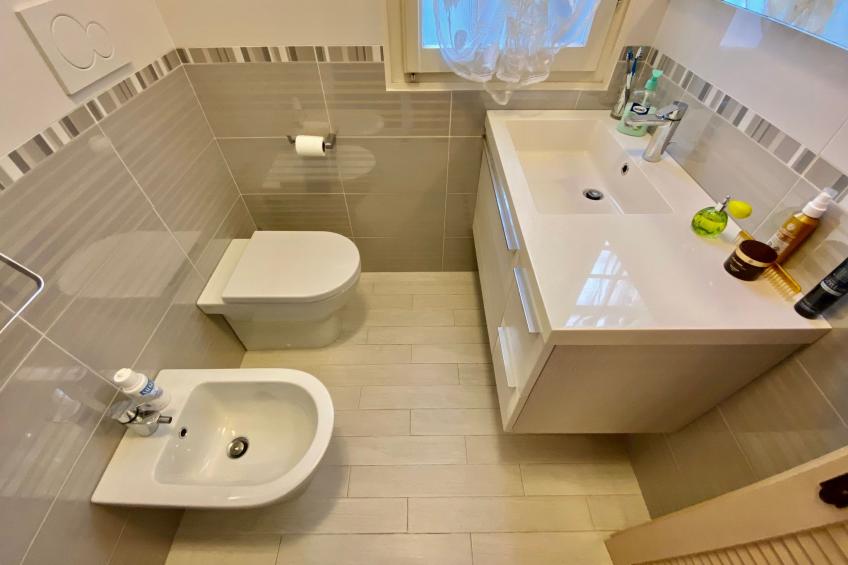 Repräsentative Villa, Klima, 300 Meter vom Meer entfernt - foto 25