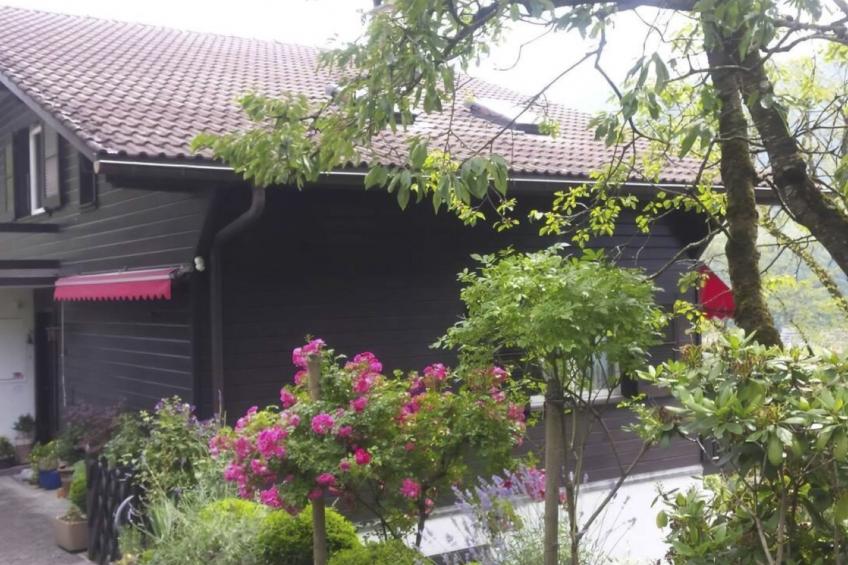 Charmantes Chalet Apartment mit Aussicht