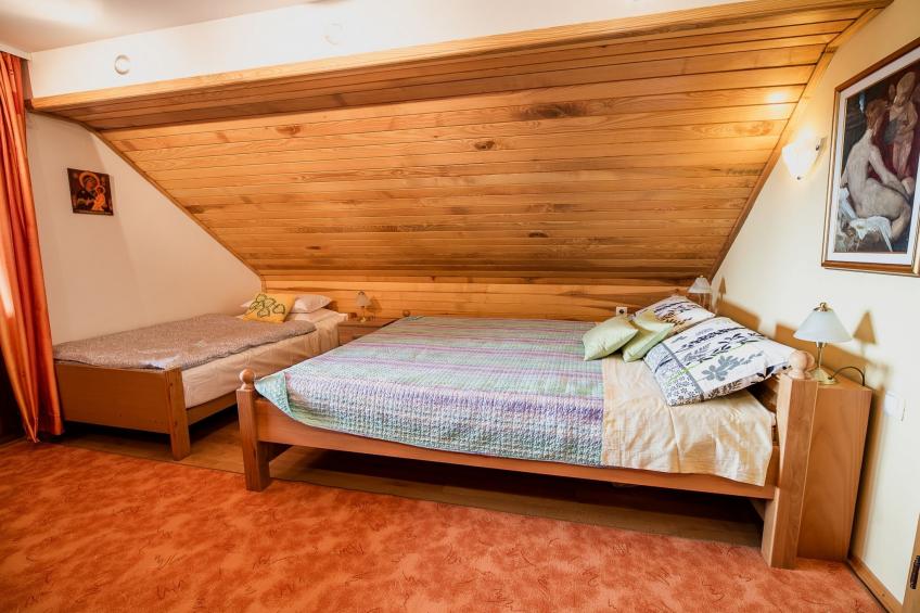 Vivid Hillside Country House with Hot-Tub and Sauna - Two Bedroom Country House - foto 14