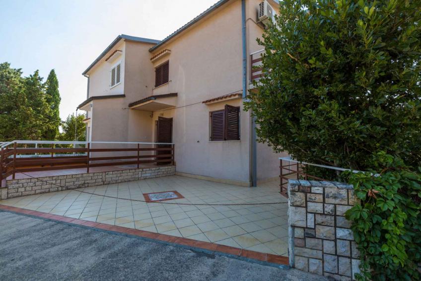 Appartement de vacances avec air conditionné et Wi-Fi - BF-CBNYR - foto 6