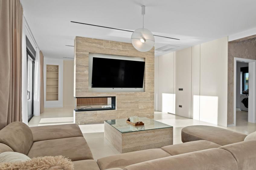 Villa Freedom - Five Bedroom House with Balcony - foto 4