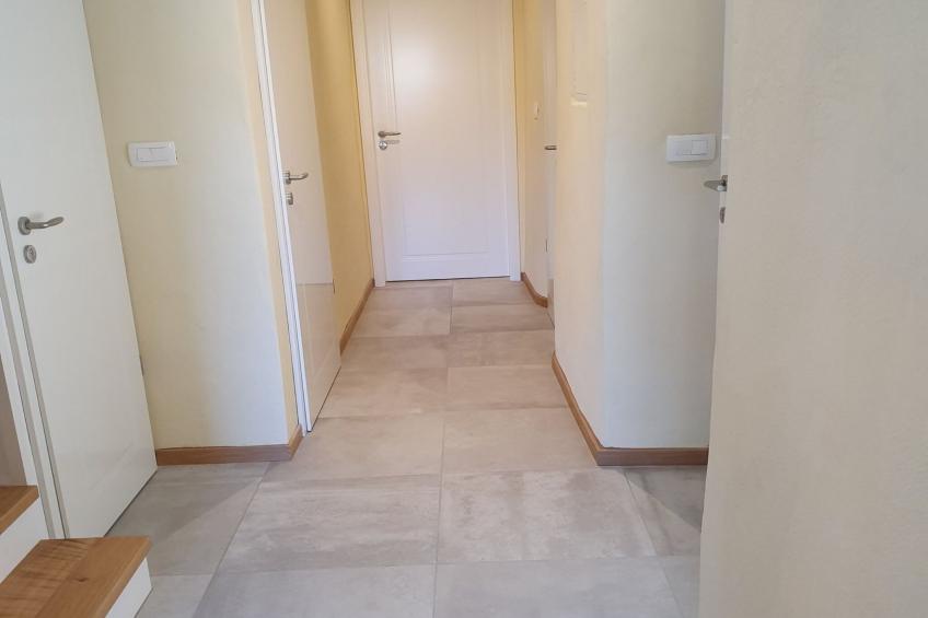 Komen Getaway Holiday Home with Balcony - Four Bedroom Holiday Home with Balcony - foto 16