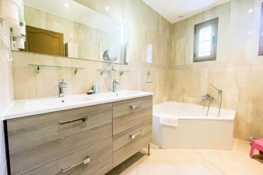 La Maison Des Jardins Ensoleillés - foto 26