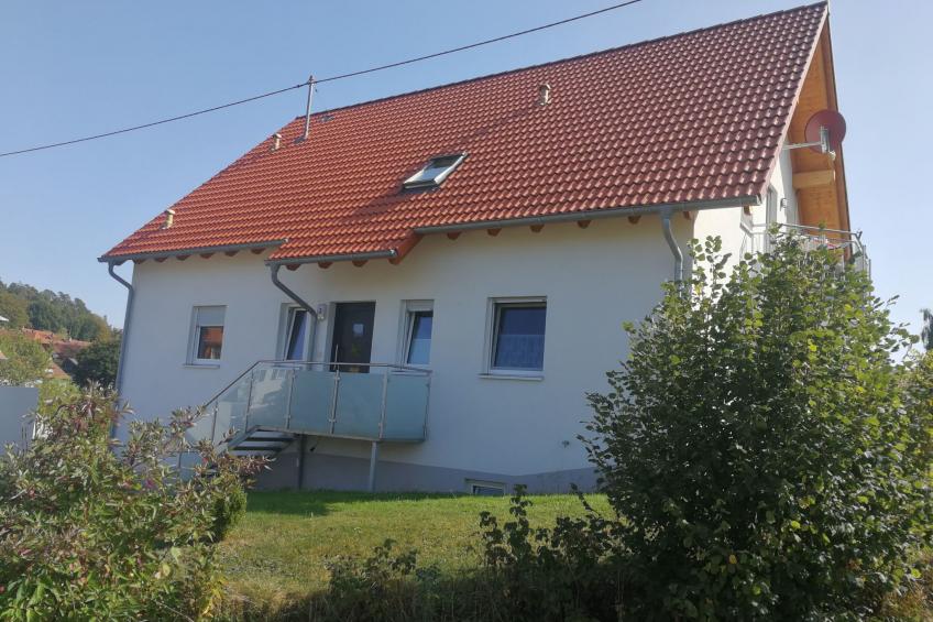 Wohnung mit Terrasse, Grill und Garten