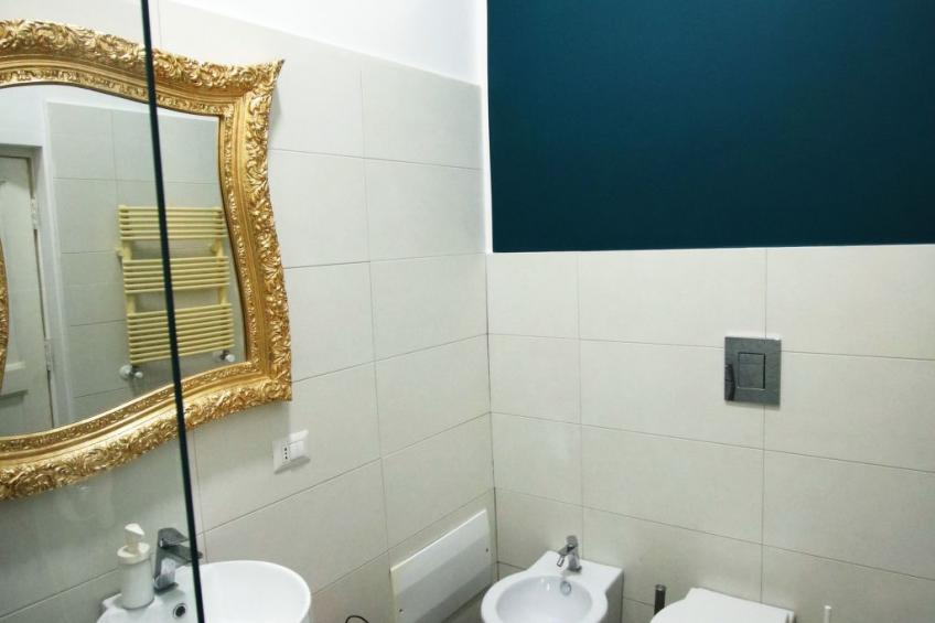 Große Duomo-Wohnung im historischen Zentrum - foto 9