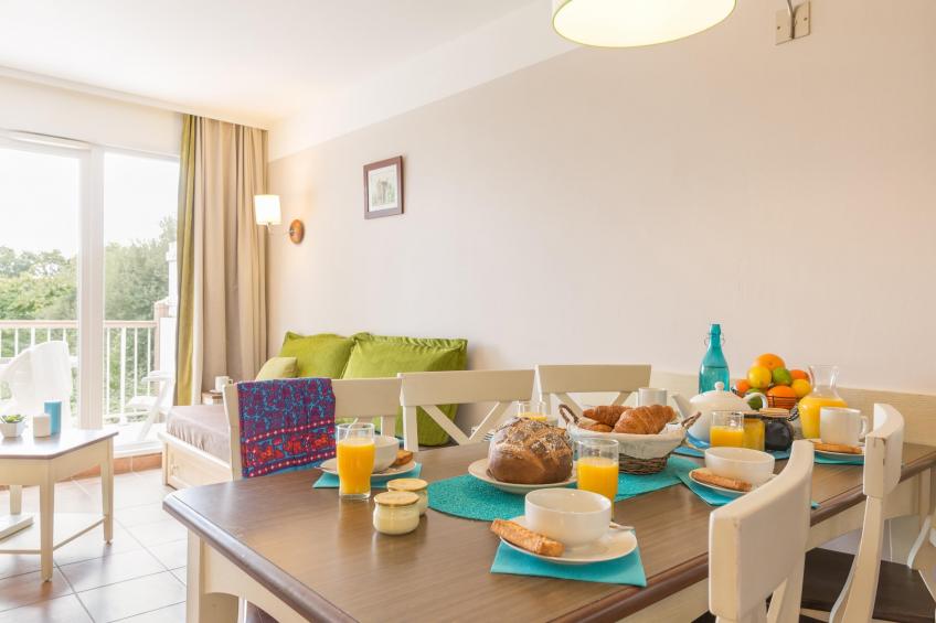 Pierre & Vacances Village Normandy Garden Apartment 6 people - 1 bedroom + 1 sleeping alcove - Duplex - Balcony - Quartier du Hameau district - foto 2