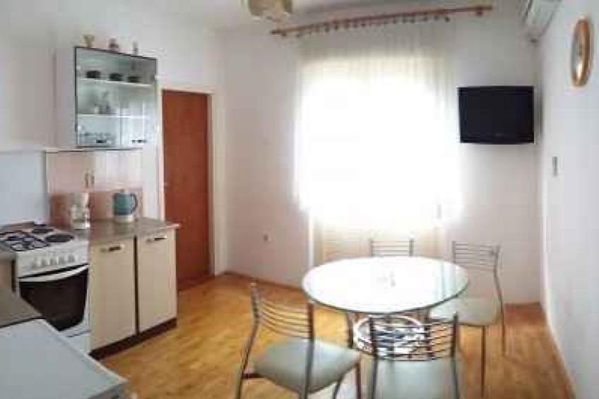 Holiday apartment with sea view - BF-YJ48