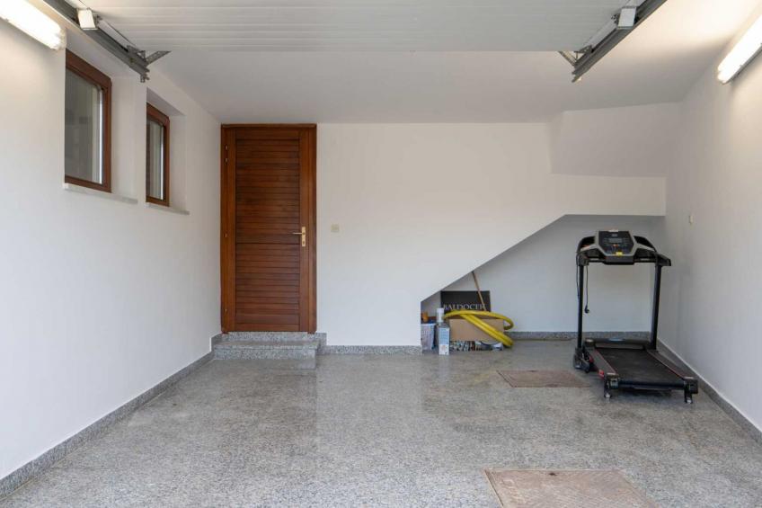 Charming Villa Rea, 8+2 with heated pool - foto 63