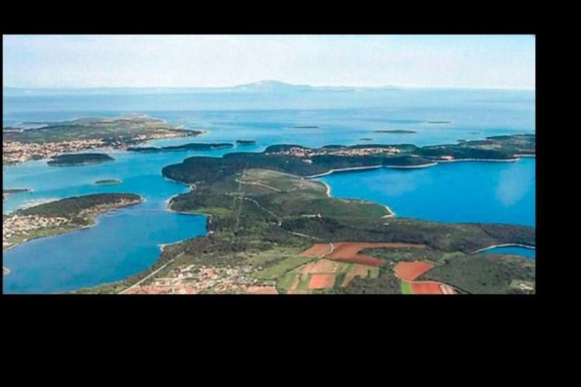 Wunderschöne Steinvilla mit privatem Garten und Terrasse - foto 25