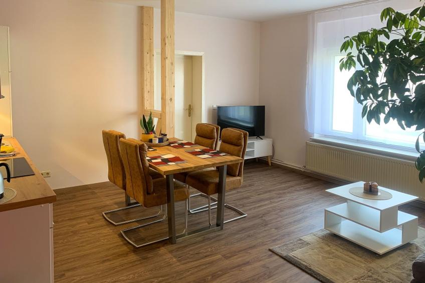 Top-moderne Ferienwohnung für 4 Personen mit Vollausstattung auf schönem, frühe - foto 4