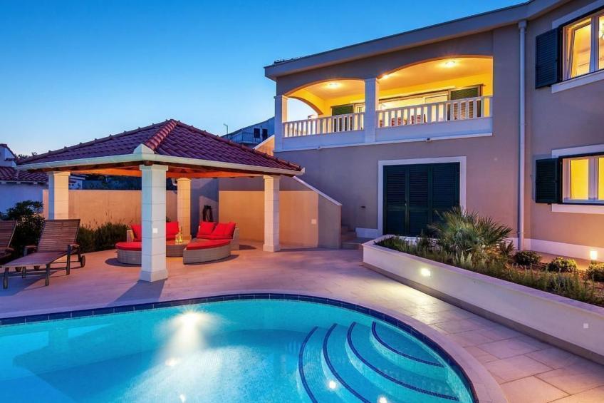 Luxuriöses Ferienhaus mit Pool direkt am Meer - foto 9