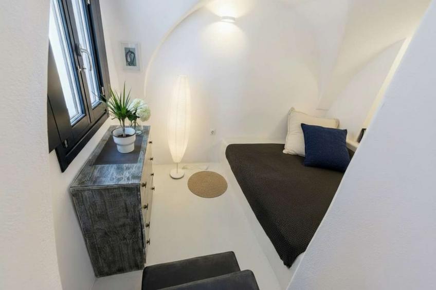 Poseidon’s Water Escape Santorini Rooftop Jacuzzi - foto 19