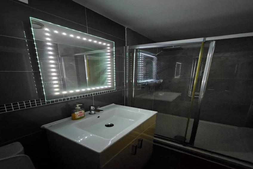 EN_WOR002_Three Bed Room Apartment (12 guests) - foto 40