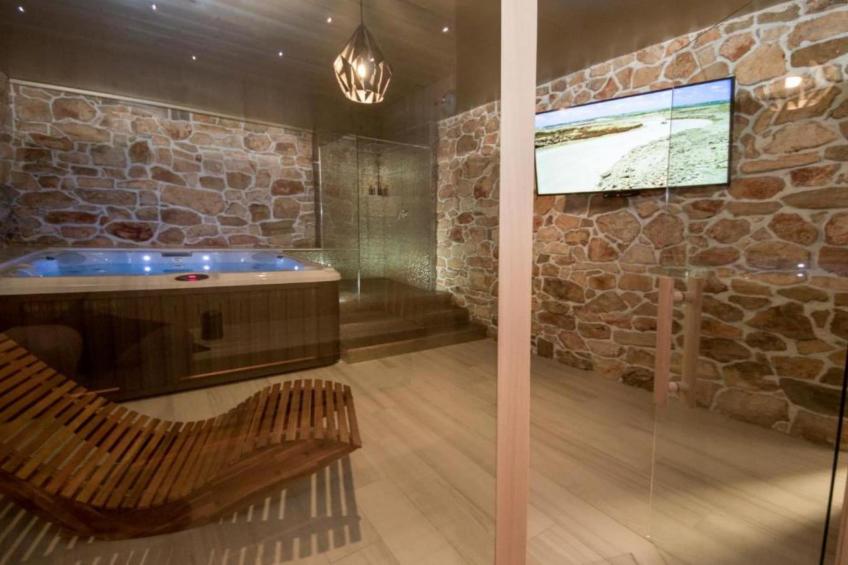 Villa Gabriel - Three Bedroom Villa with Outdoor Pool - foto 39