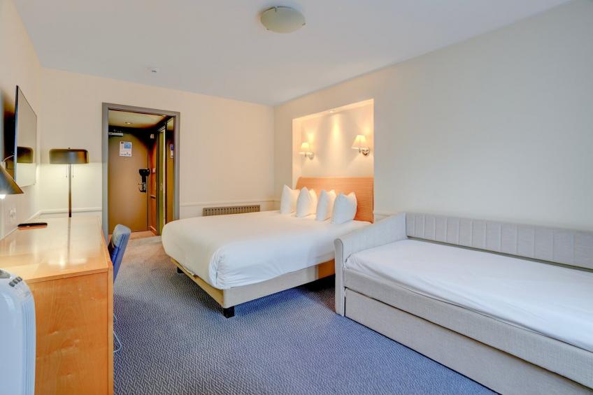 Standard Family of 3 Room - foto 15