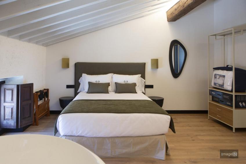 Suite premium con jacuzzy - foto 22